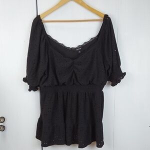 Torrid Black Eyelet Stretchy Peplum Top Ruffles Flowy Elegant Sz.2X